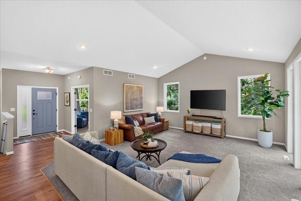 3129 Vale Circle Southwest Prior Lake, MN 55372 - Photo 13 of 34 Gallery Image 13