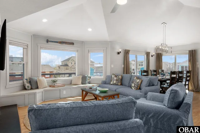 $1,399,000 | 504 Sandbucket Arch, Corolla, NC 27927