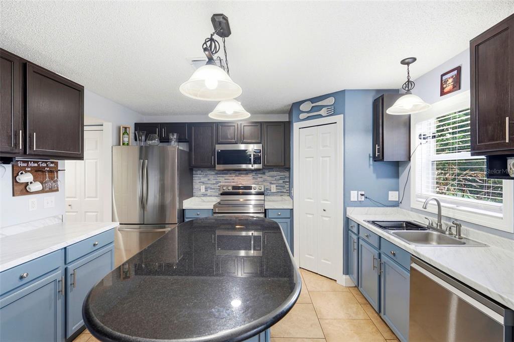 12261 Linden Drive Spring Hill, FL 34608 - Photo 19 of 82