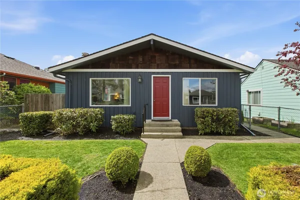 $665,000 | 9431 21st Avenue Southwest, Seattle, WA 98106