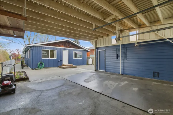 $665,000 | 9431 21st Avenue Southwest, Seattle, WA 98106