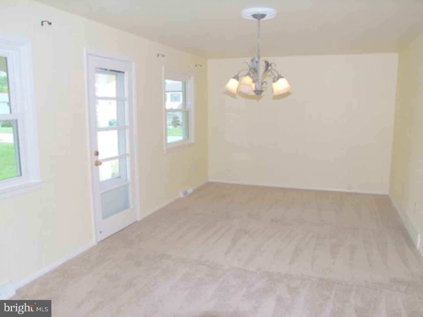 200 Oakwynne Road Broomall, PA 19008 - Photo 12 of 20 Dining Room