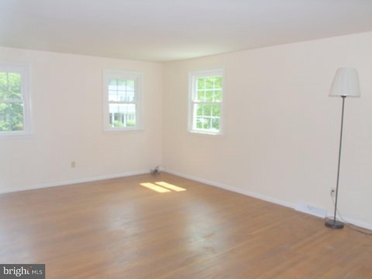 200 Oakwynne Road Broomall, PA 19008 - Photo 16 of 20 Master Bedroom
