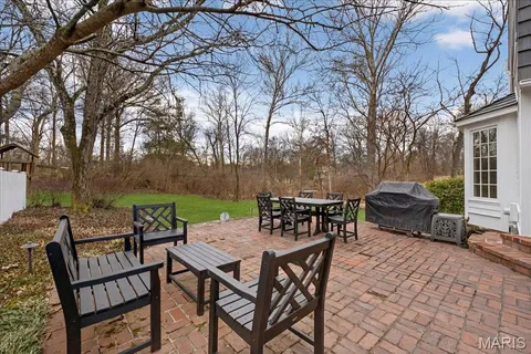 $1,299,000 | 11230 Hermitage Hill Place, St. Louis, MO 63131