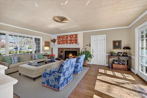 $1,299,000 | 11230 Hermitage Hill Place, St. Louis, MO 63131