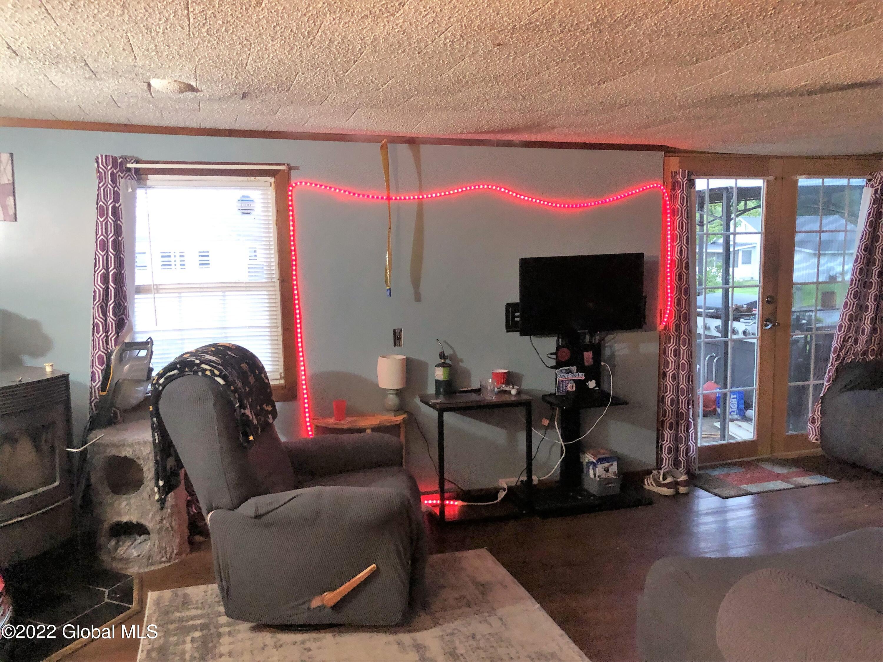 562 Alyssa Way Cambridge, NY 12816 - Photo 11 of 20 IMG-1379