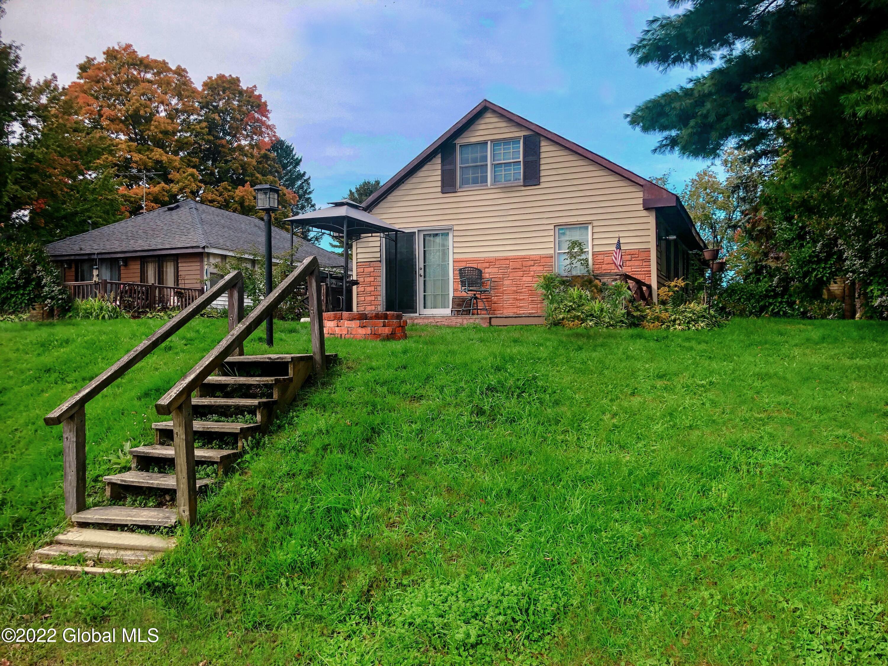 562 Alyssa Way Cambridge, NY 12816 - Photo 2 of 20 552AllysaWay_006