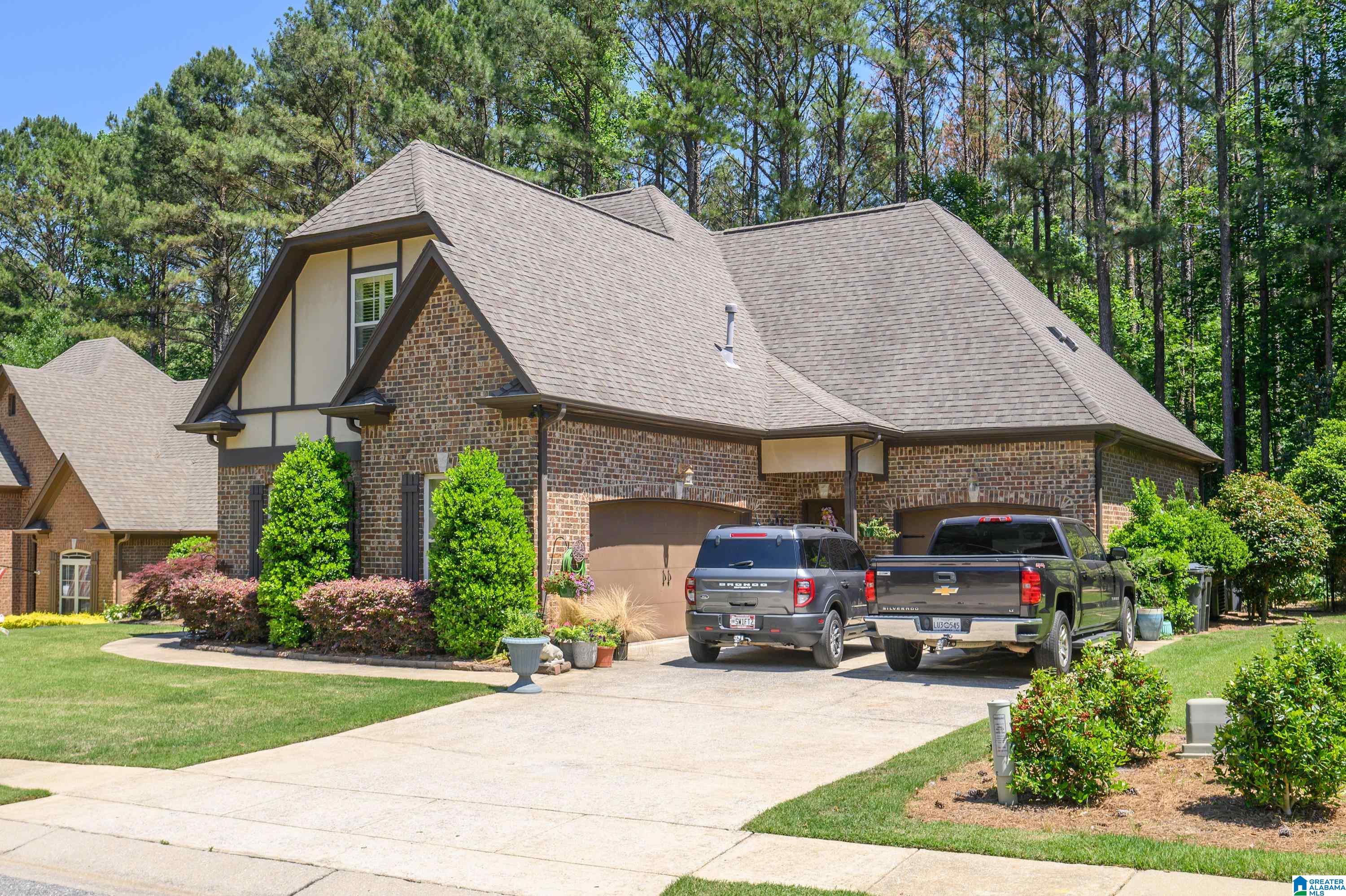 1349 Caliston Way Pelham, AL 35124 - Photo 3 of 57