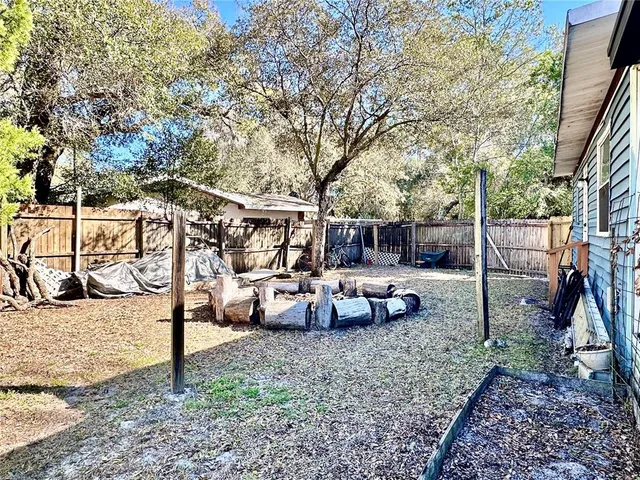 $1,400 | 3609 East Westcove Court, Dunnellon, FL 34434