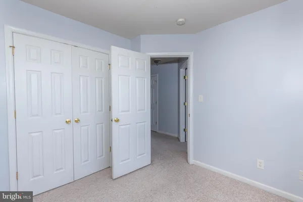 a view of a livingroom with an empty space
