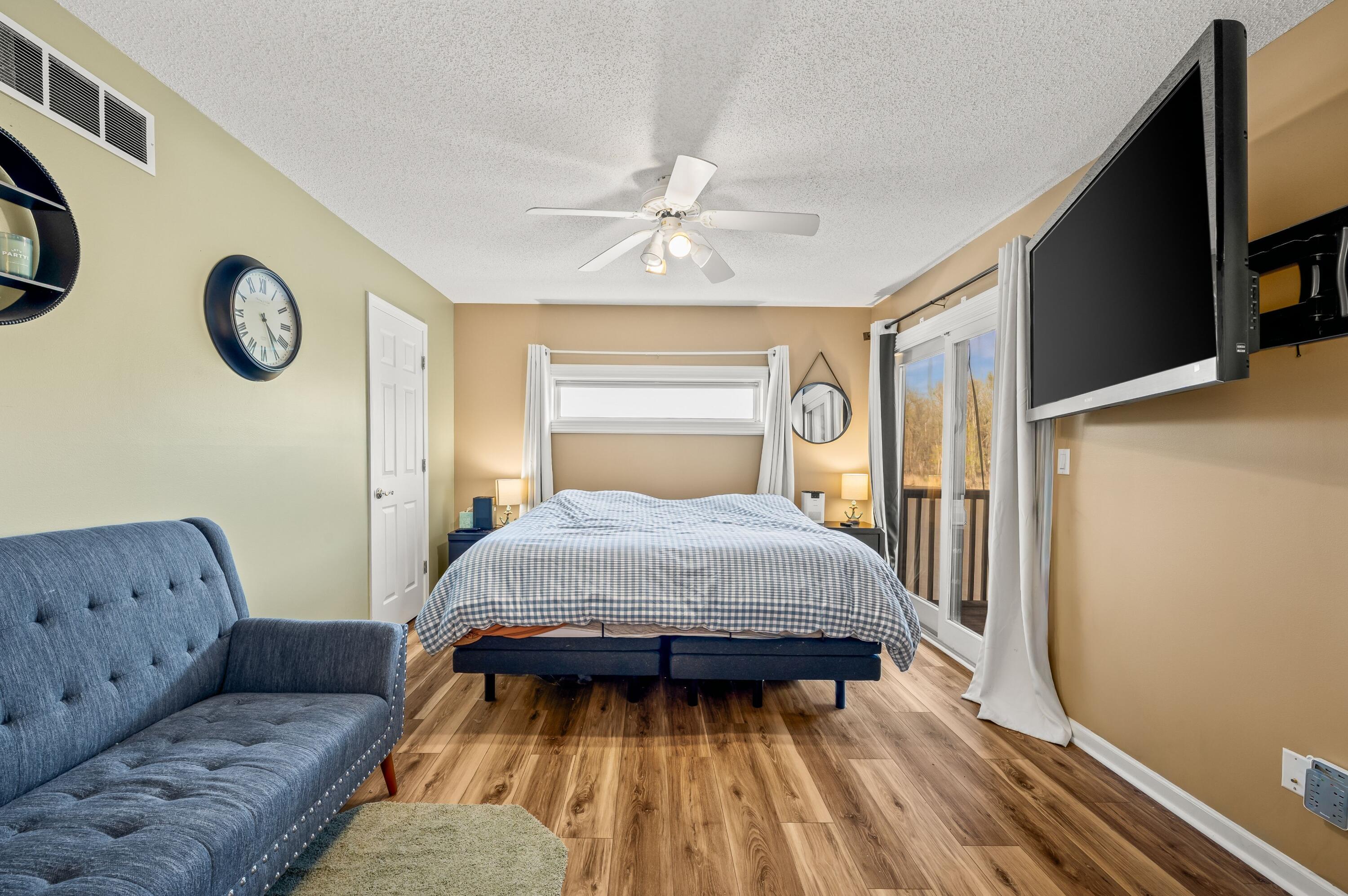 2349 Riverside Pointe Drive St. Joseph, MI 49085 - Photo 39 of 74 42DSC_7690