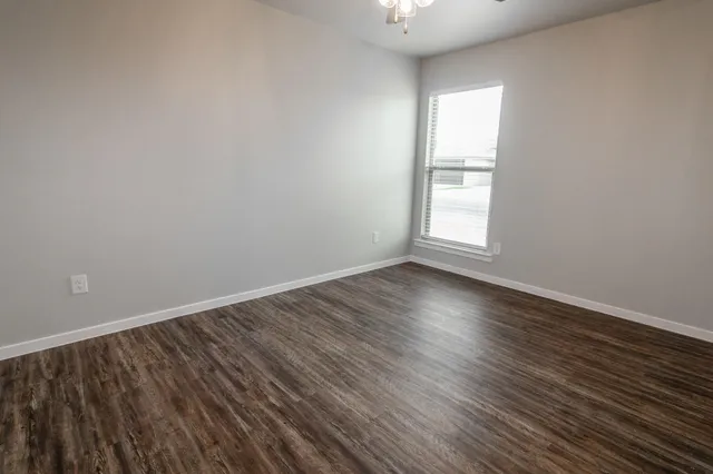 $2,125 | 2002 Kenwood Avenue, Lubbock, TX 79407