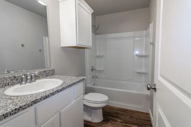 $2,125 | 2002 Kenwood Avenue, Lubbock, TX 79407