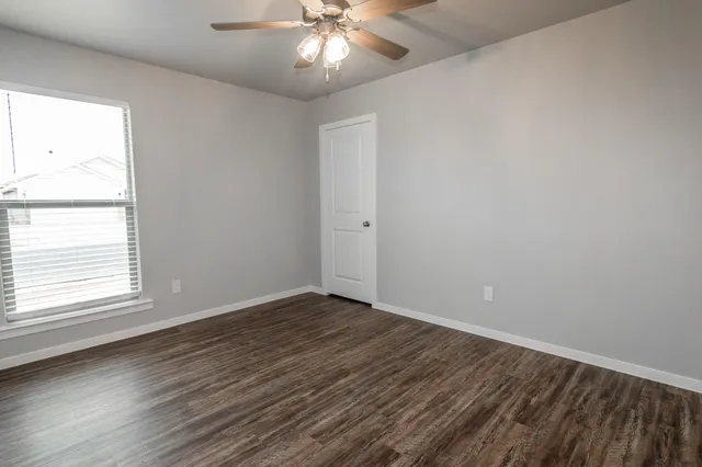 $2,125 | 2002 Kenwood Avenue, Lubbock, TX 79407