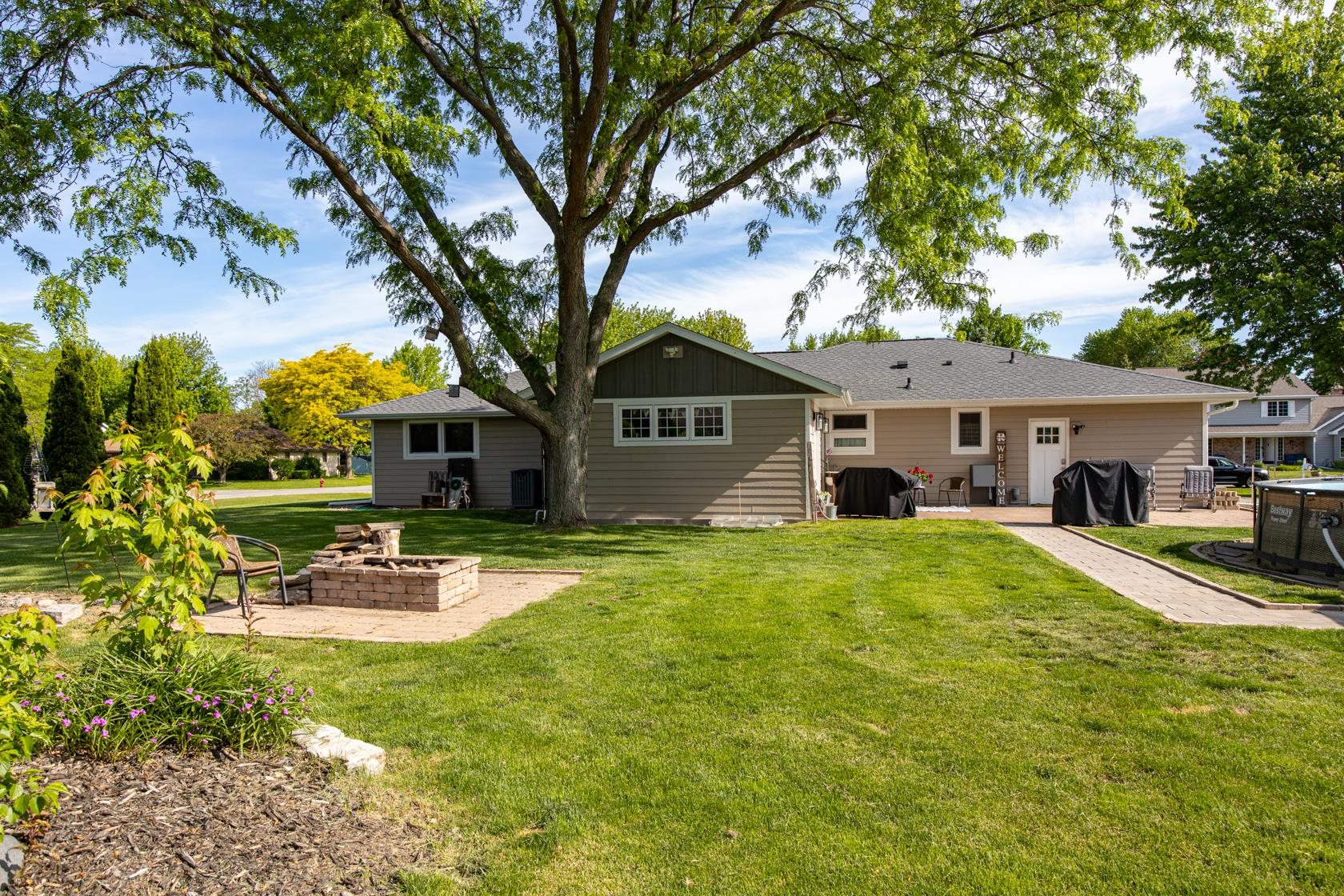 W2593 Colonial Court Appleton, WI 54915 - Photo 42 of 45