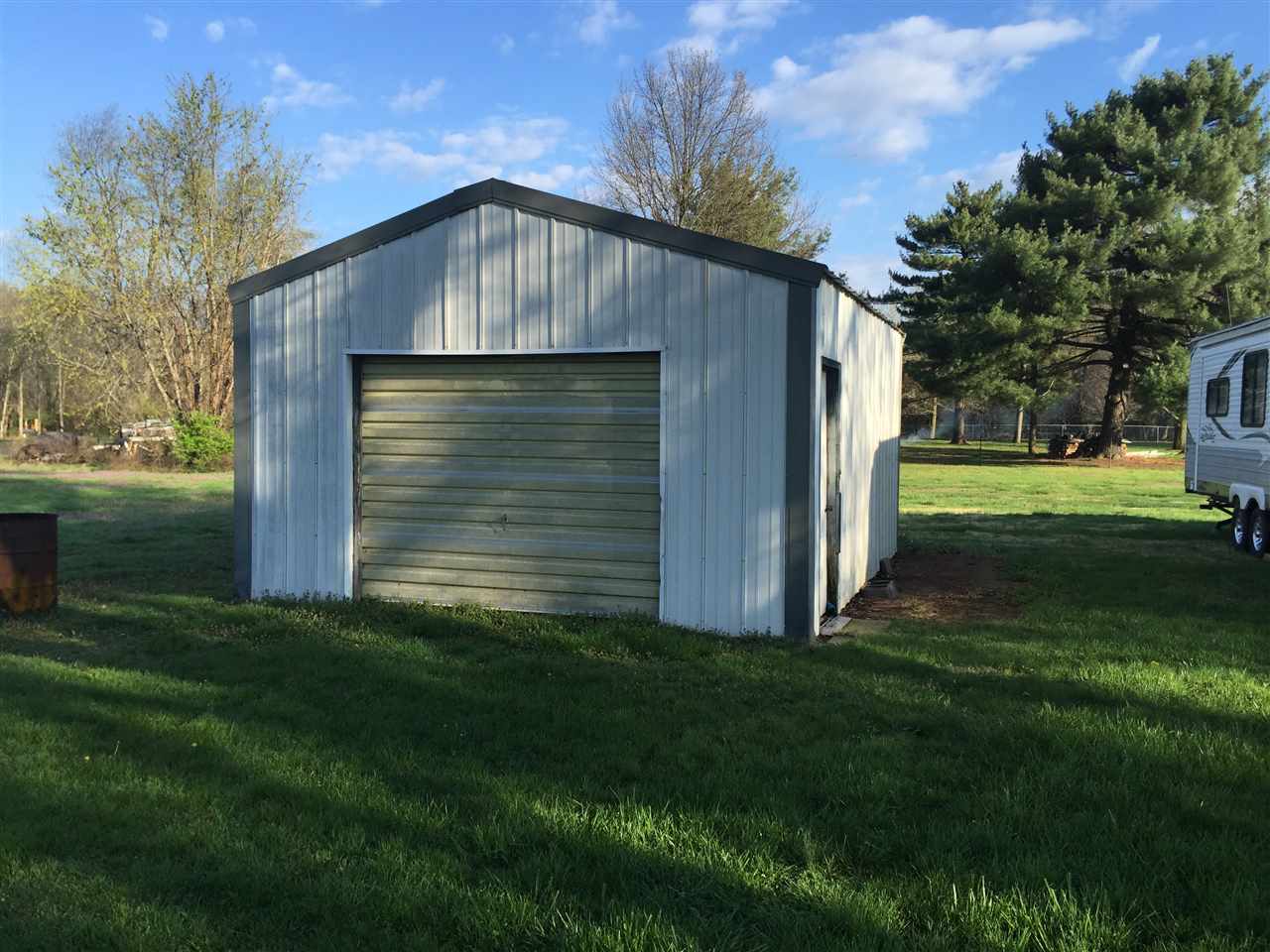 72 East Brown Road Vincennes, IN 47591 - Photo 10 of 13 Gallery Image 10