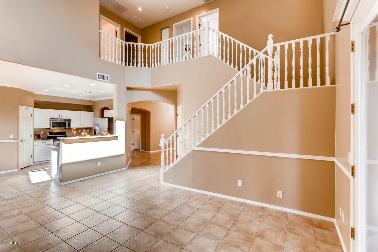 13629 West Monte Vista Road Goodyear, AZ 85395 - Photo 6 of 28 Great Room
