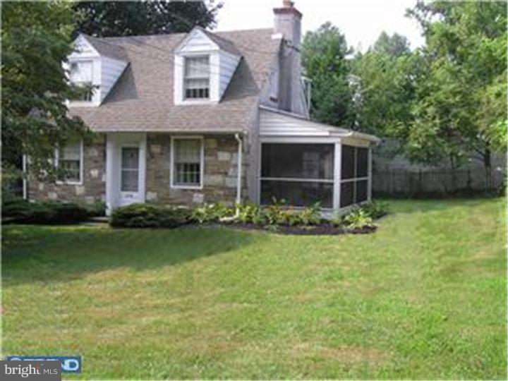 636 Rutherford Road Huntingdon Valley, PA 19006 - Photo 2 of 19 Gallery Image 2