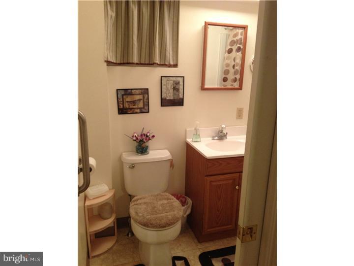 636 Rutherford Road Huntingdon Valley, PA 19006 - Photo 17 of 19 Gallery Image 17