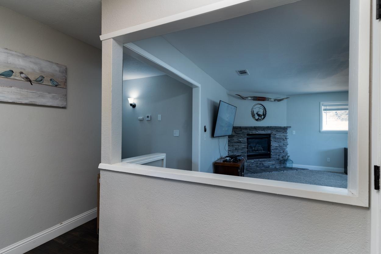 30589 Revis Road Coarsegold, CA 93614 - Photo 4 of 28 Gallery Image 4