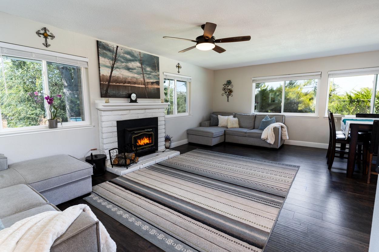 30589 Revis Road Coarsegold, CA 93614 - Photo 5 of 28 Gallery Image 5