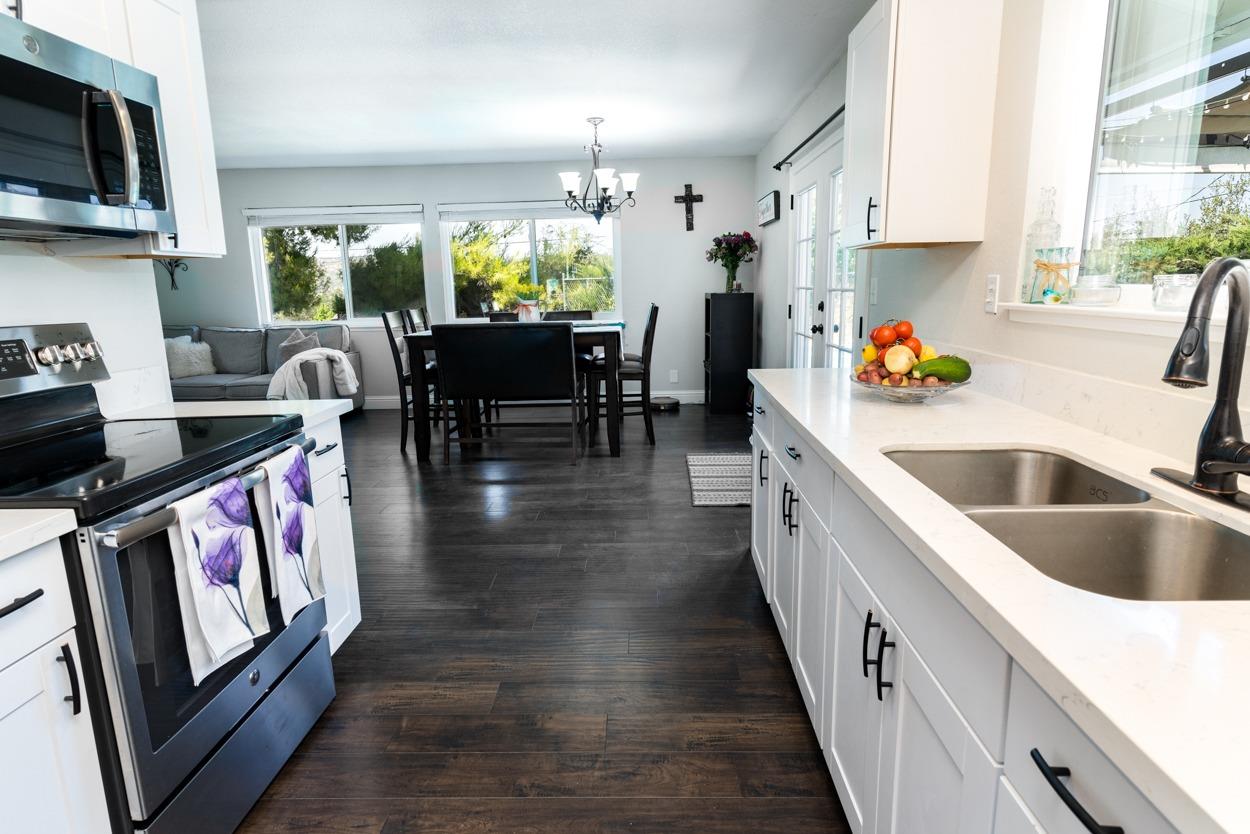 30589 Revis Road Coarsegold, CA 93614 - Photo 10 of 28 Gallery Image 10