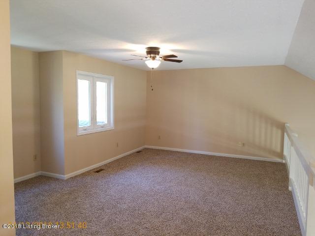 717 Foxgate Road Louisville, KY 40223 - Photo 15 of 22 2018-04-12-13-51-40_AATSC (640x480)
