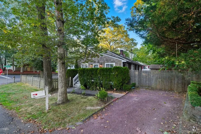 $399,990 | 230 Lakeside Trail, Ridge, NY 11961