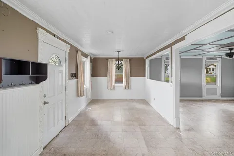 $399,990 | 230 Lakeside Trail, Ridge, NY 11961