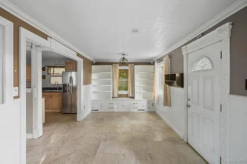 $399,990 | 230 Lakeside Trail, Ridge, NY 11961