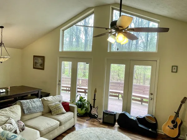 $399,900 | 1073 Crane Court, Kingston Springs, TN 37082