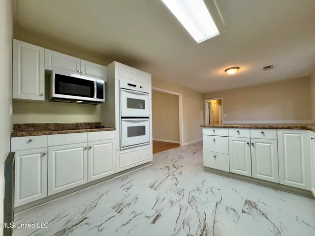 $214,900 | 1028 Browns Ferry Road, Senatobia, MS 38668