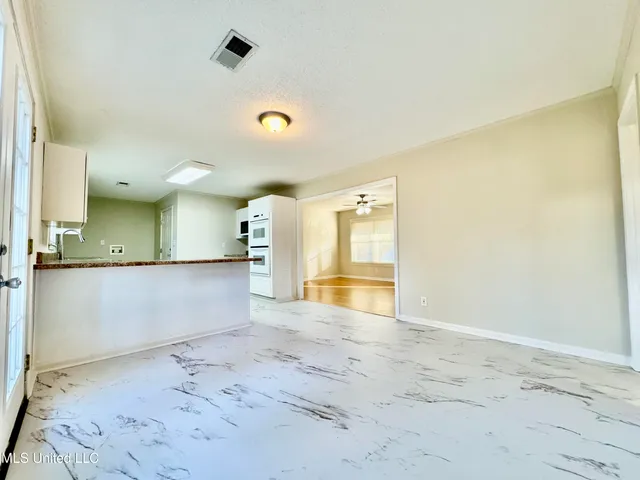 $214,900 | 1028 Browns Ferry Road, Senatobia, MS 38668