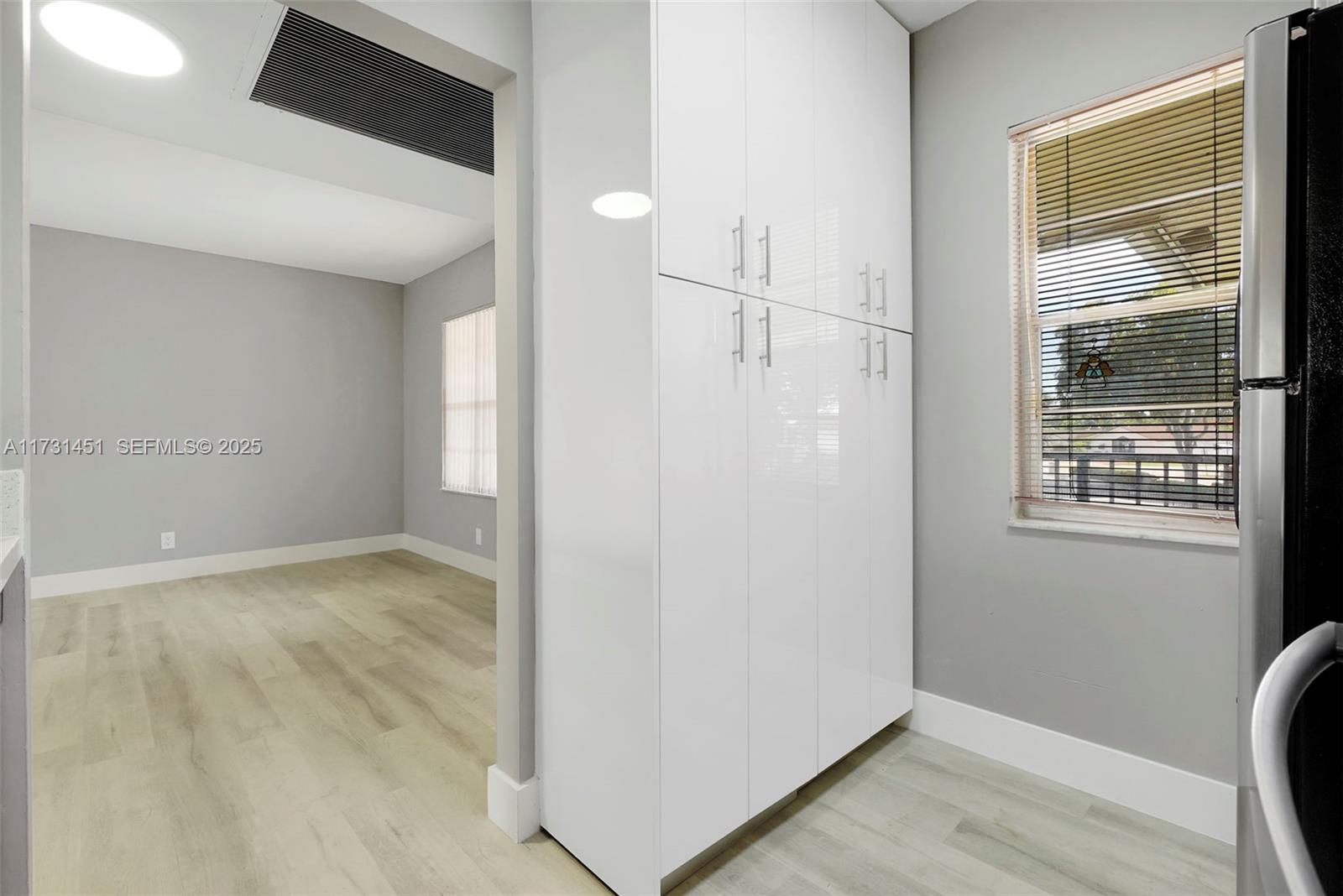 9849 Three Lakes Circle, Unit 1H Boca Raton, FL 33428 - Photo 23 of 25 Gallery Image 23