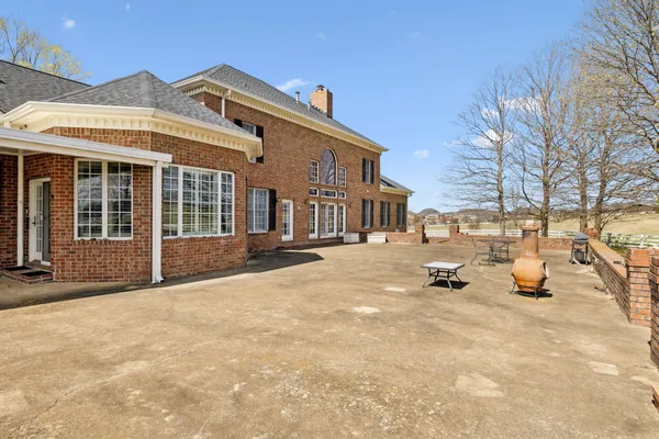 $28,900,000 | 5090 Main Street, Spring Hill, TN 37174