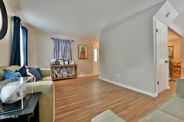 $3,700 | 9 Bell Flower Road, Ballston Spa, NY 12020