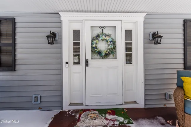 $3,700 | 9 Bell Flower Road, Ballston Spa, NY 12020