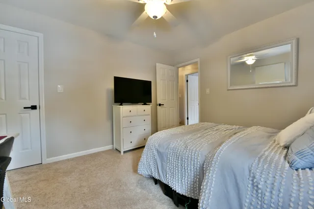 $3,700 | 9 Bell Flower Road, Ballston Spa, NY 12020