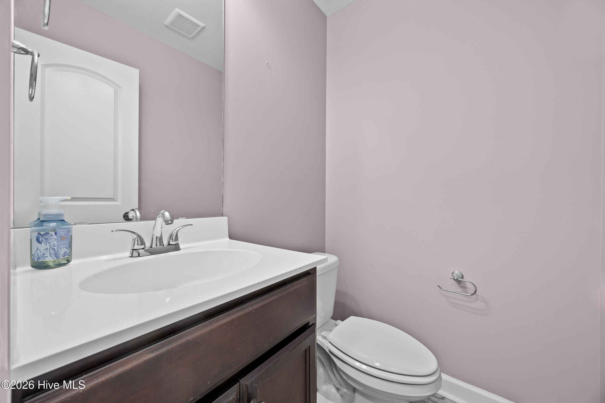 105 Barnhouse Road Jacksonville, NC 28546 - Photo 13 of 56 13_bathroom