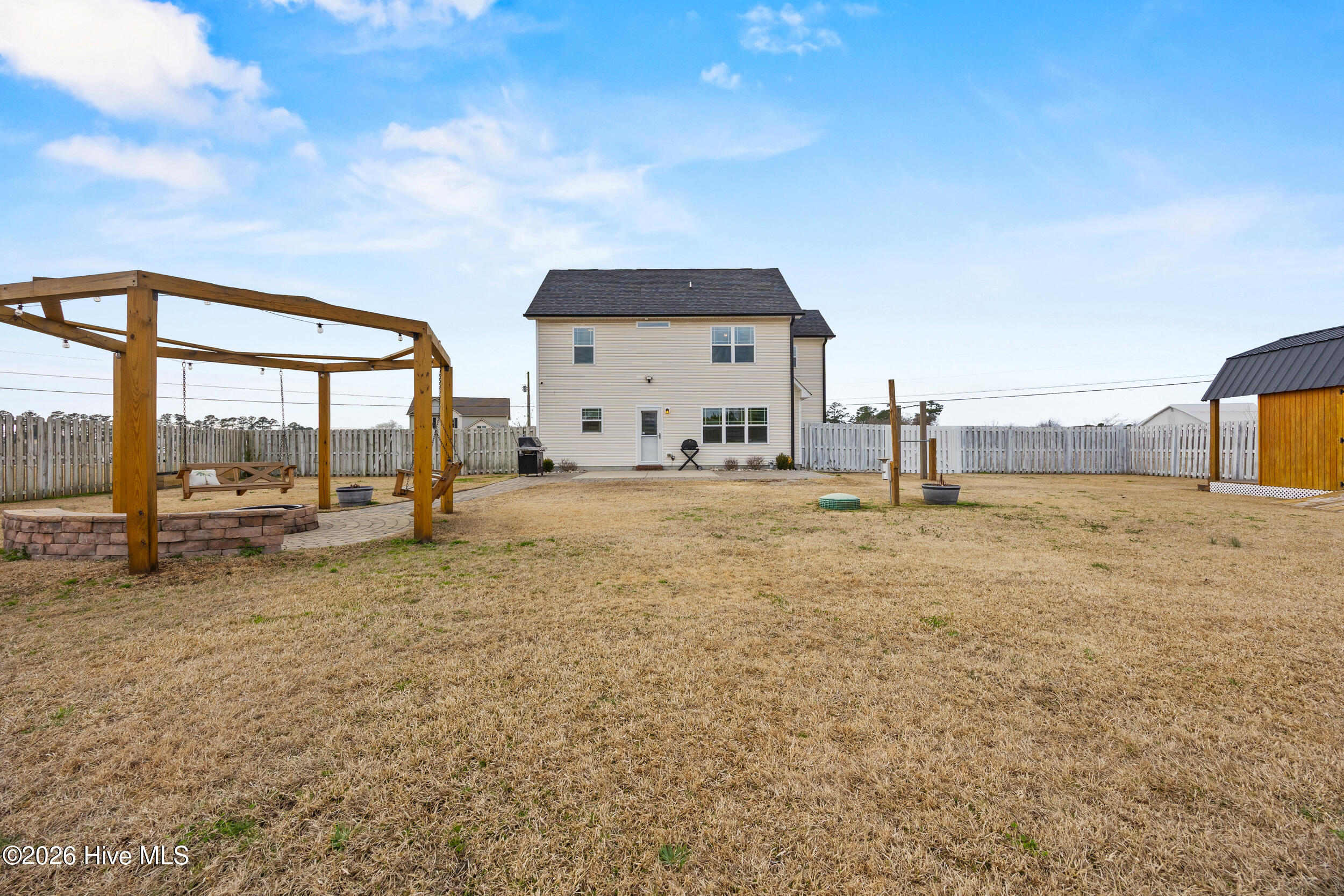 105 Barnhouse Road Jacksonville, NC 28546 - Photo 37 of 56 37_back exterior