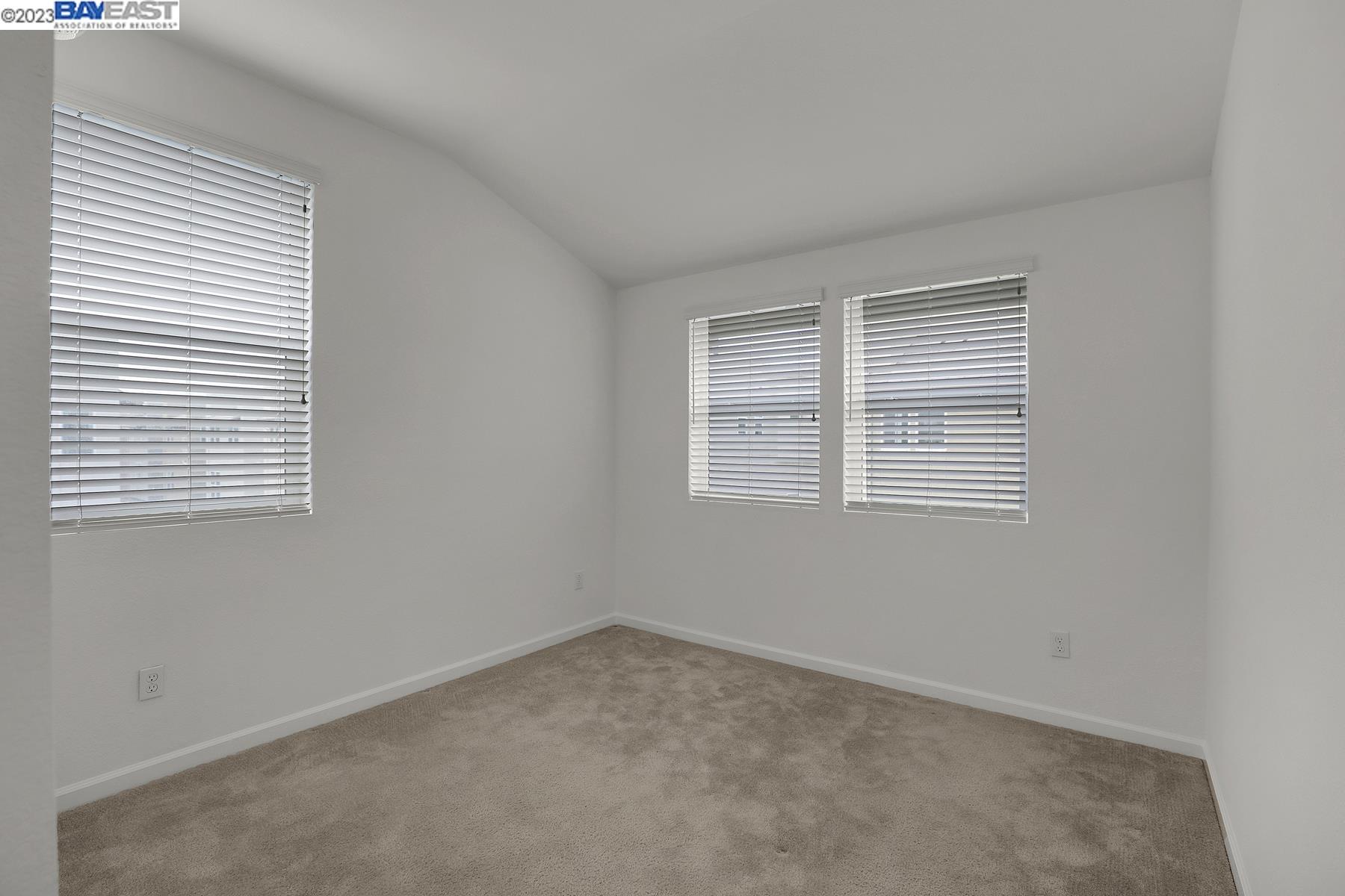 5772 Barley Road Dublin, CA 94568 - Photo 33 of 56 an empty room with windows