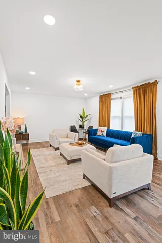 $1,195,000 | 9817 Fernwood Road, Bethesda, MD 20817