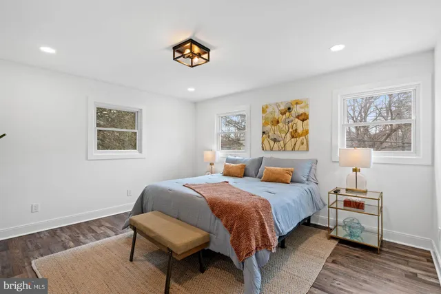 $1,195,000 | 9817 Fernwood Road, Bethesda, MD 20817