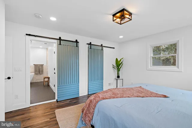 $1,195,000 | 9817 Fernwood Road, Bethesda, MD 20817