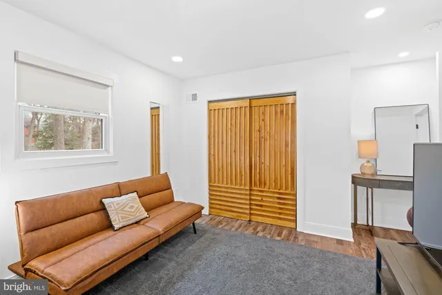 $1,195,000 | 9817 Fernwood Road, Bethesda, MD 20817