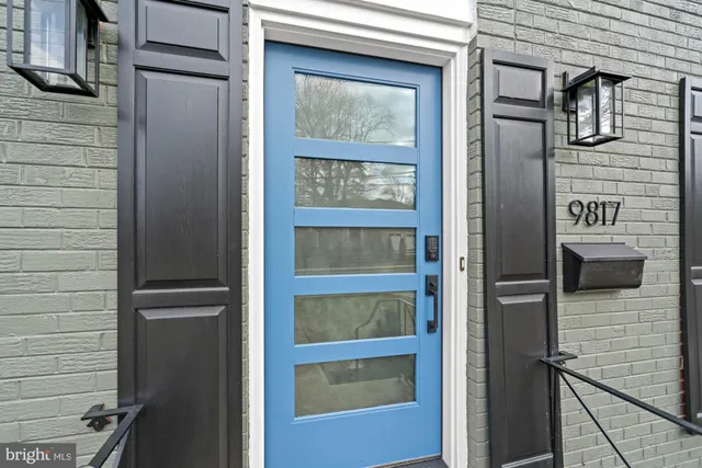 $1,195,000 | 9817 Fernwood Road, Bethesda, MD 20817