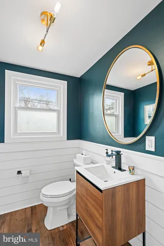 $1,195,000 | 9817 Fernwood Road, Bethesda, MD 20817