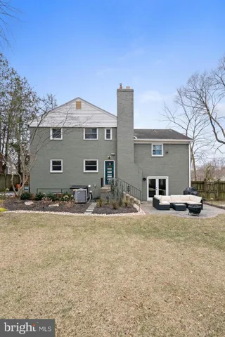 $1,195,000 | 9817 Fernwood Road, Bethesda, MD 20817