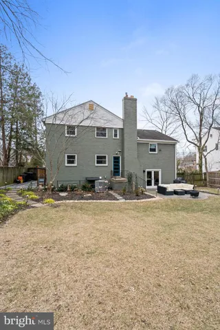 $1,195,000 | 9817 Fernwood Road, Bethesda, MD 20817