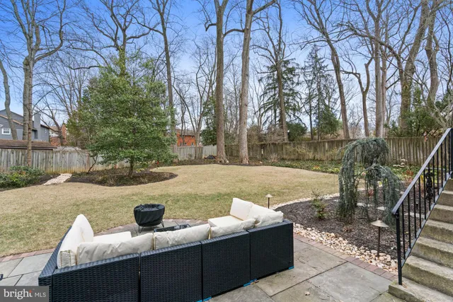 $1,195,000 | 9817 Fernwood Road, Bethesda, MD 20817